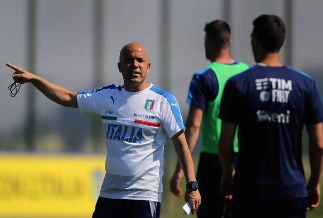 乌兹别克斯 乌兹别克斯